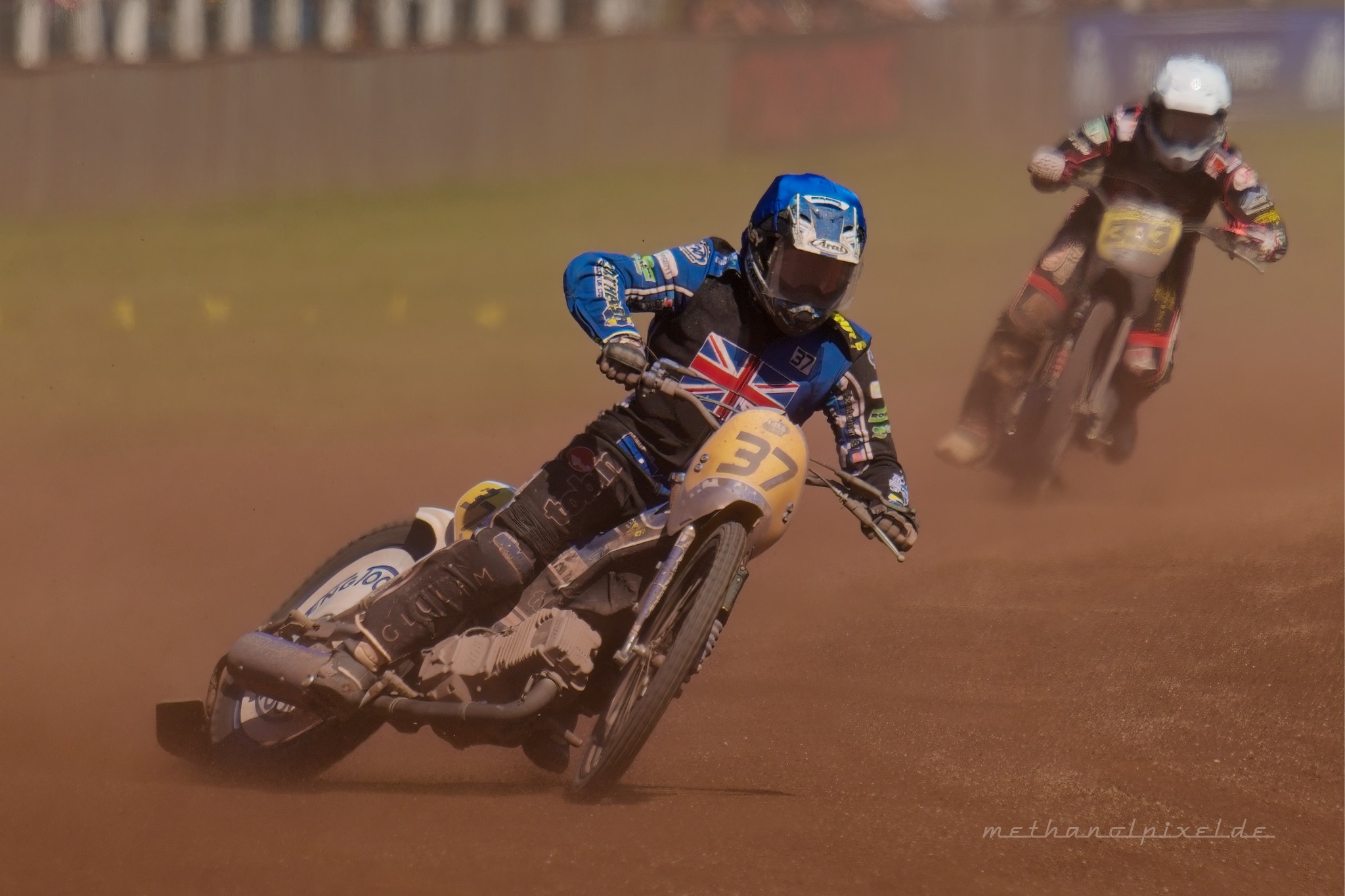 ILCE 7M4   A7401414 2048